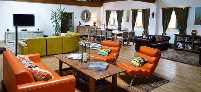 Big Devon Barn Sleeps 12 Galleried Living Space 100 Sqm