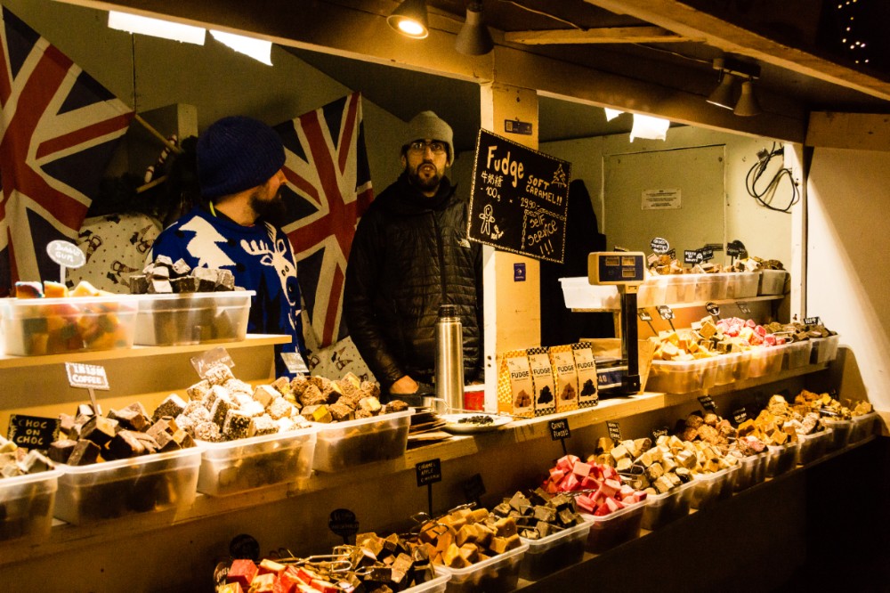 Copenhagen-christmas-market-fudge-seller