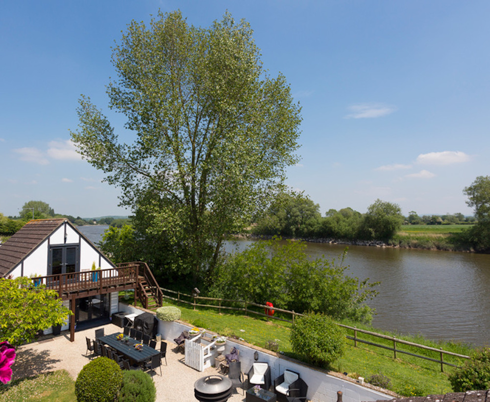 River Severn Mansion