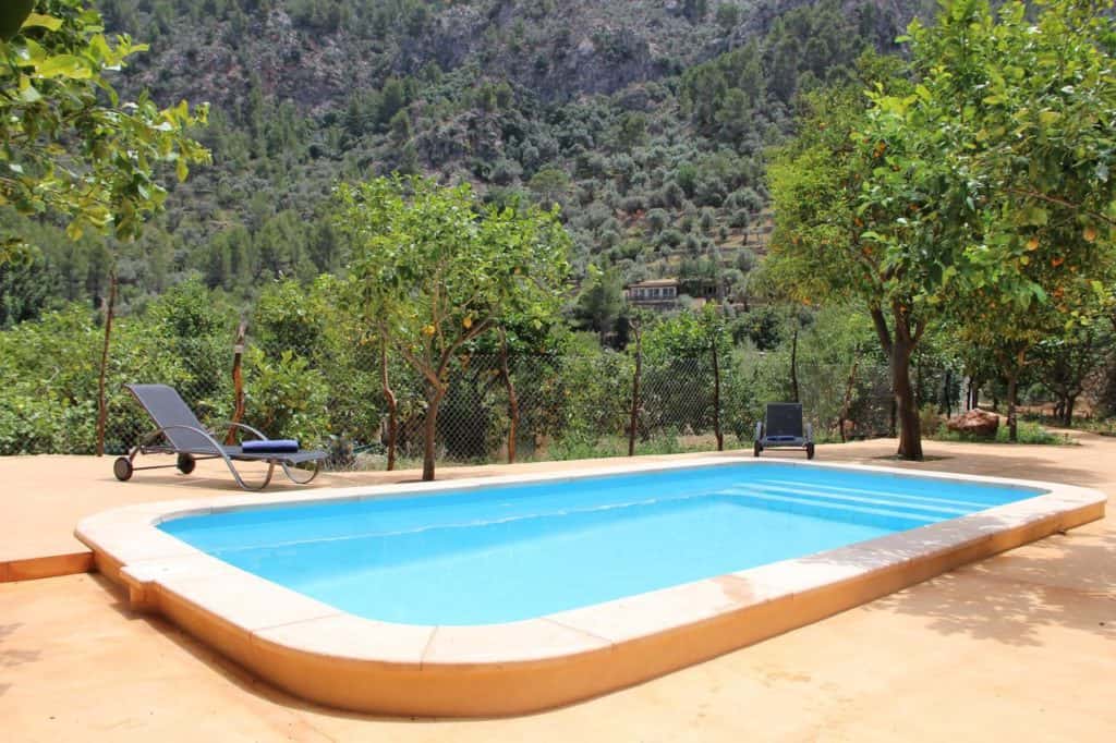 swimming pool at ca na menga