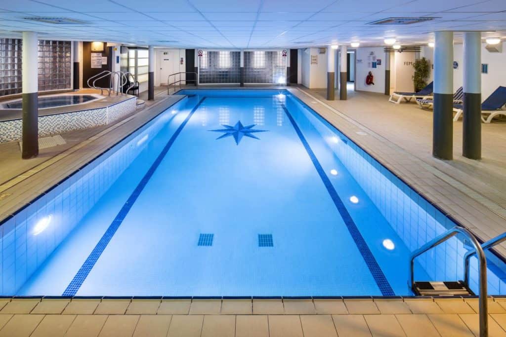 Kid friendly indoor swimming pool and family jacuzzi at Imperial Hotel Blackpool