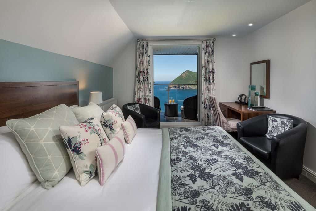 View of room and amazing view of the sea and Devon landscape