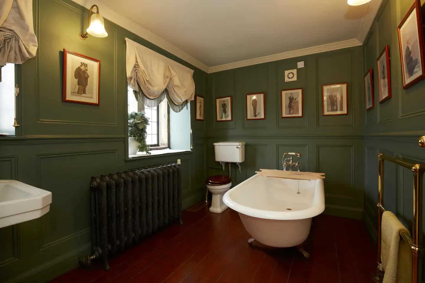 50 Best Hen Party Houses in the UK