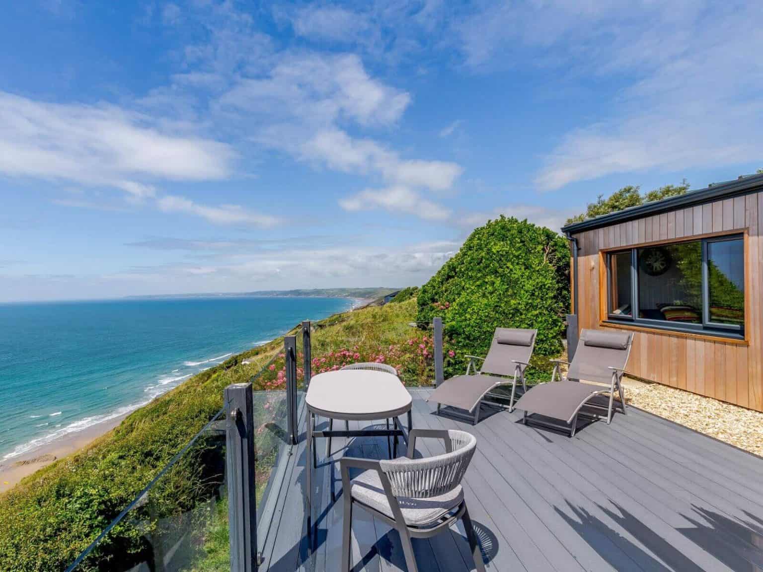 25 Romantic Getaways In The UK Unusual Places Couples Breaks 25-romantic-getaways-in-the-uk-unusual-places-couples-breaks