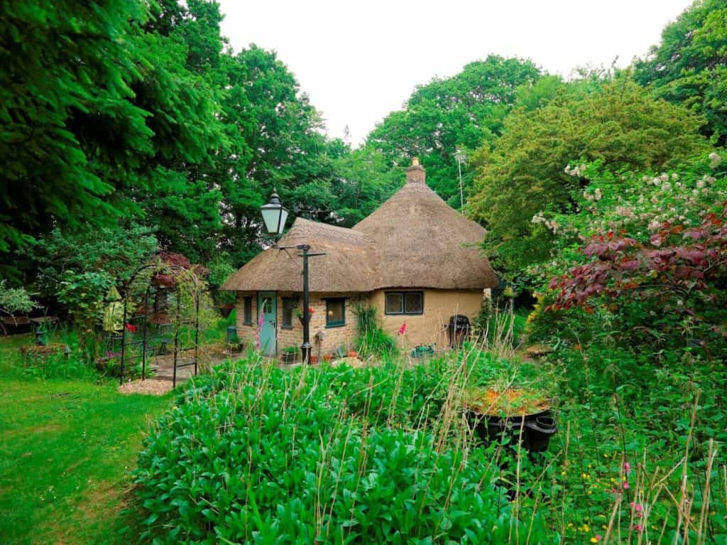 25 Romantic Getaways In The UK (Unusual Places Couples Breaks)