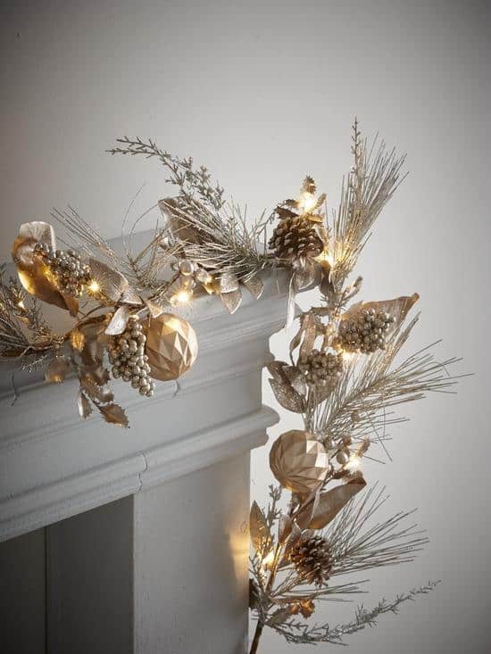 Pre-Lit Champagne Garland 6ft (Very)