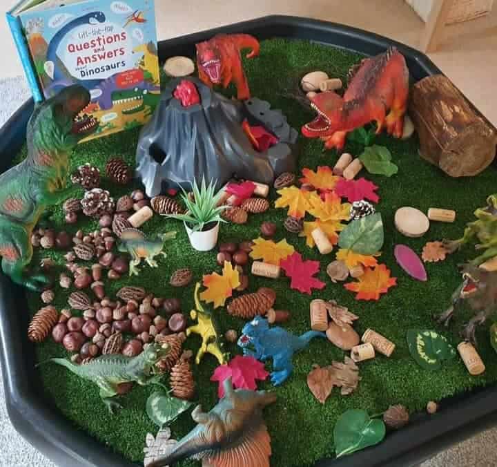 dinosaur tuff tray